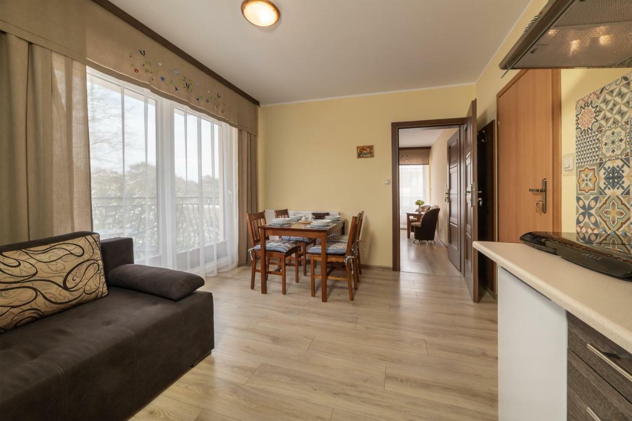דירות Jastrzębia Góra Dom Jastrzebia Z Basenem I Jacuzzi מראה חיצוני תמונה