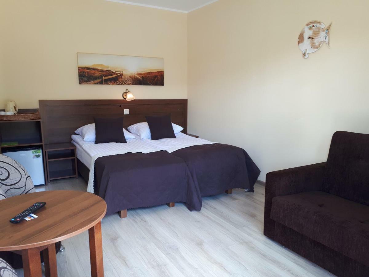דירות Jastrzębia Góra Dom Jastrzebia Z Basenem I Jacuzzi מראה חיצוני תמונה