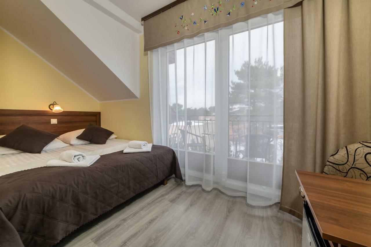דירות Jastrzębia Góra Dom Jastrzebia Z Basenem I Jacuzzi מראה חיצוני תמונה