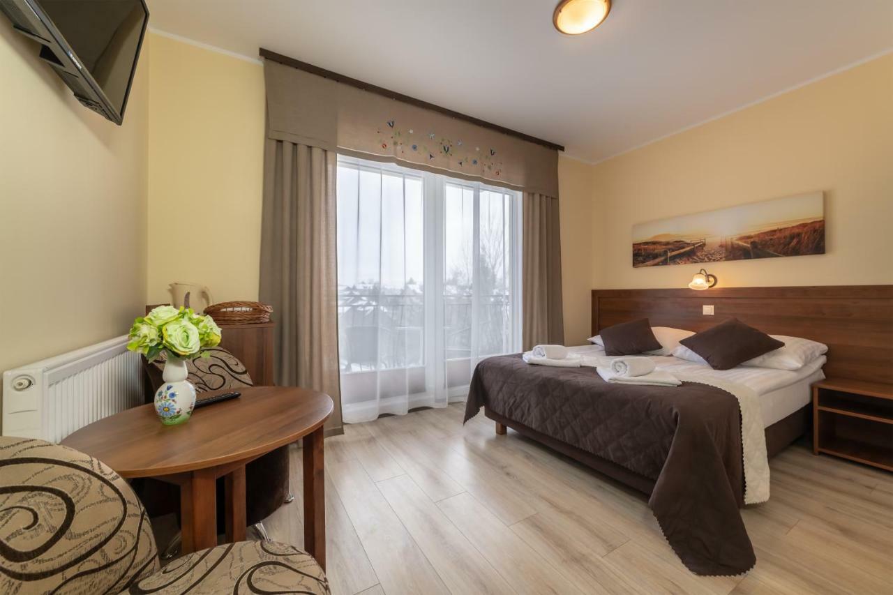 דירות Jastrzębia Góra Dom Jastrzebia Z Basenem I Jacuzzi מראה חיצוני תמונה