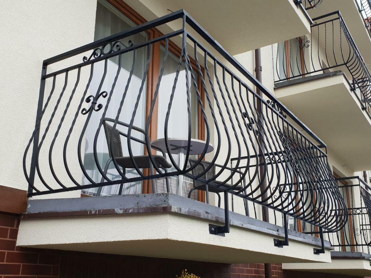 דירות Jastrzębia Góra Dom Jastrzebia Z Basenem I Jacuzzi מראה חיצוני תמונה